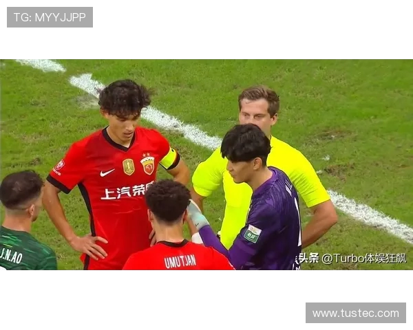 海港与浙江激战四外援先发 莱昂纳多米特里策亮相王钰栋缺阵